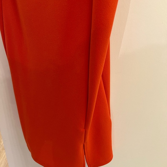 H&M Vibrant Red shift dress with slit - Picture 2 of 3